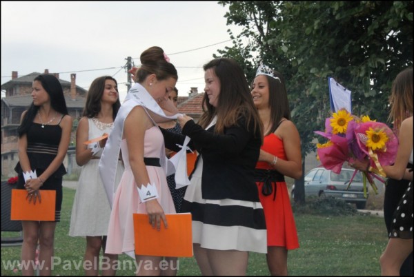 В Павел баня си избраха „Мис полянка“