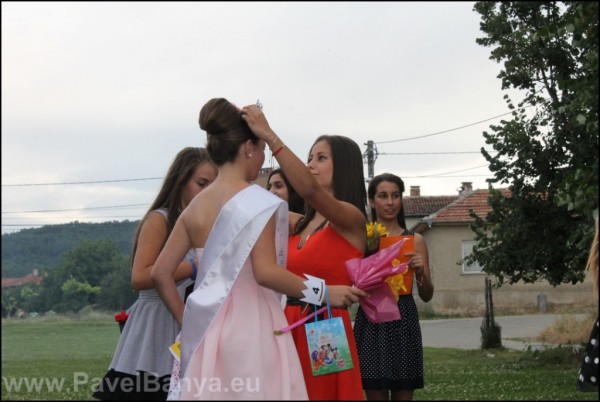 В Павел баня си избраха „Мис полянка“