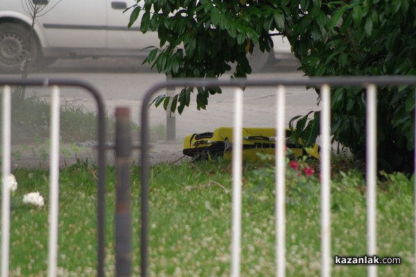 Съмнителният куфар бе взривен /Видео/