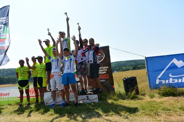 Шампионски титли за казанлъчани в планинското колоездене