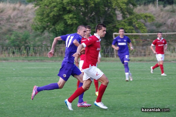 Розова долина и Етър не се победиха