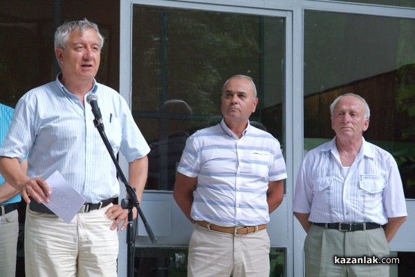 Арсенал също протестира против вдигането цената на тока