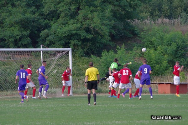 Розова долина и Етър не се победиха