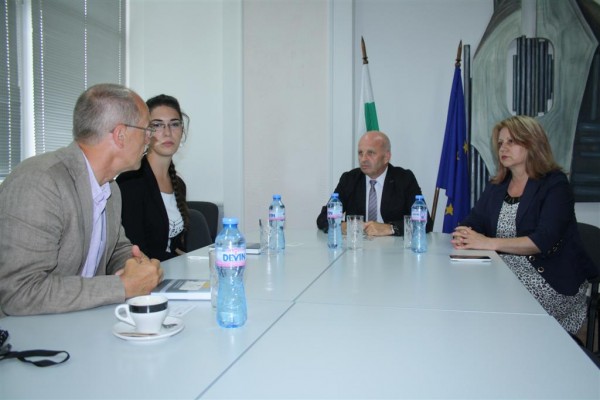 Професор от Германия настоява: не забравяйте миналото!