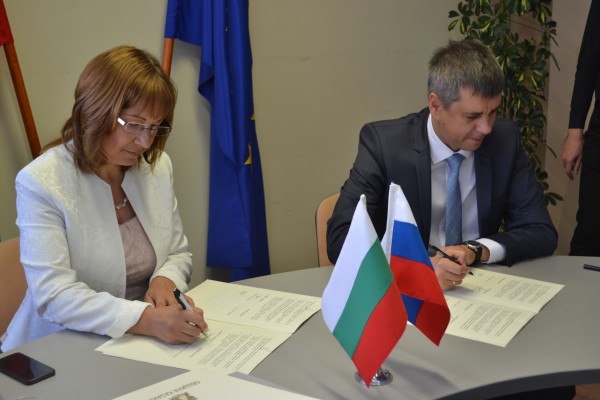 Казанлък и Толияти с Меморандум за сътрудничество