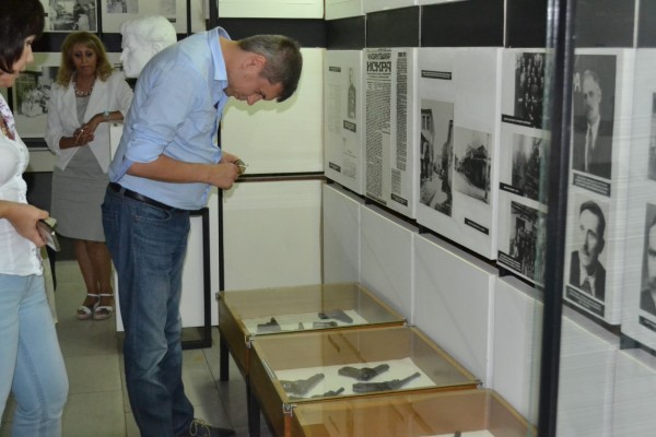 Руската делегация от Толияти  посети „Арсенал“ АД