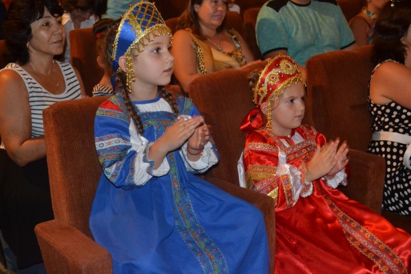 Ежегодният събор на русофилите в Казанлък започна с II-ри Национален фестивал на руската поезия, песен и танци