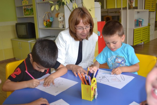 Община Казанлък получи чек от 653 хиляди лева по Норвежкия механизъм