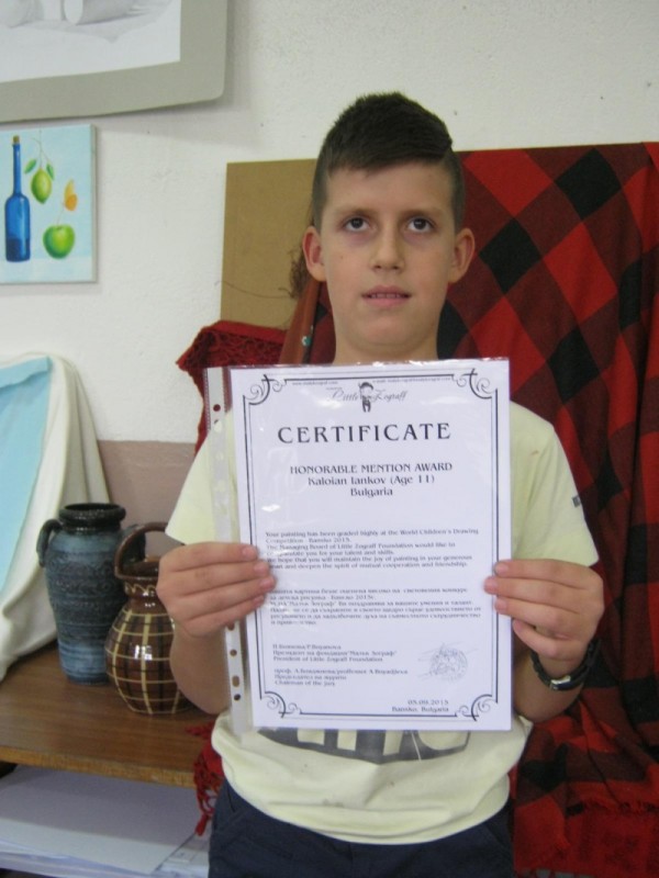 Малките художници от Казанлък отново с награди  от Световния конкурс “Малък зограф“