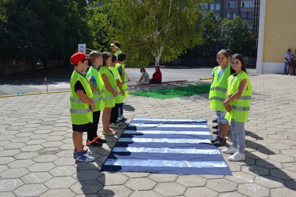 Кметът на Община Казанлък, Галина Стоянова присъства на представянето на книгата „Всеки живот си заслужава“