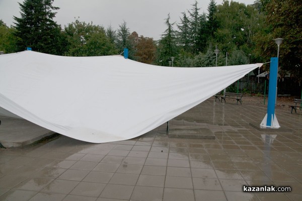 Падна част от неоткрития Културно-информационен център /КИАЦО/- допълнена