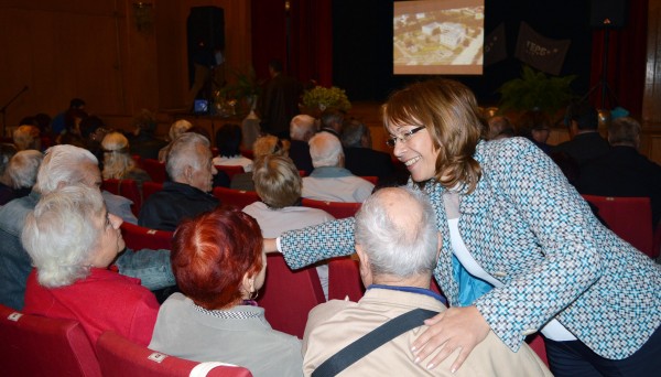 Галина Стоянова: Екипът, който ви представяме, има потенциала  да работи за развитието на нашата община