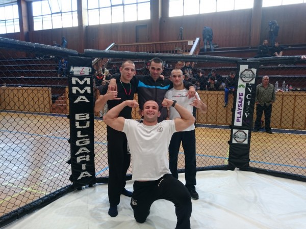 Казанлъшки ММА бойци с титли на републиканско (видео и снимки)