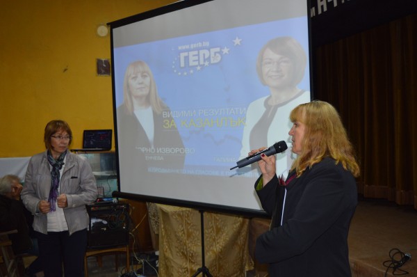  Кметът на с. Горно Изворово Надежда Пенчева ще продължи социалната си политика към самотно живеещи и болни хора