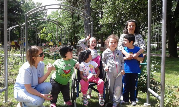 Дневен център за деца с увреждания празнува рожден ден