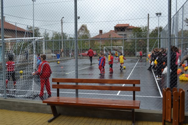 Красивите неща продължават да се случват в Казанлък: днес бяха открити два нови обекта