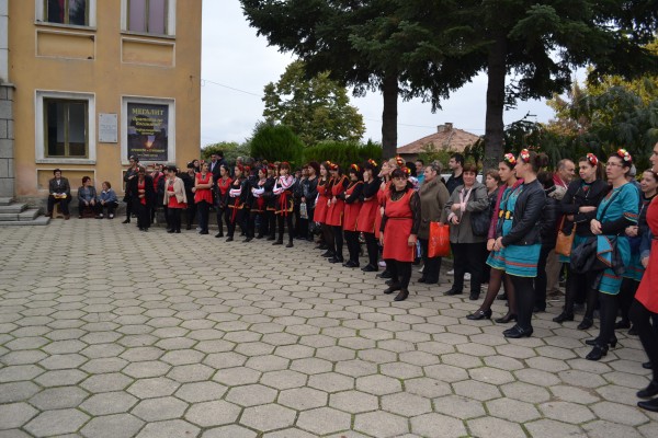 Днес празнува село Бузовград!