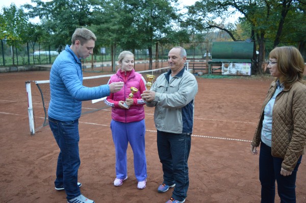 ГЕРБ-Казанлък награди победителите в двудневния спортен празник