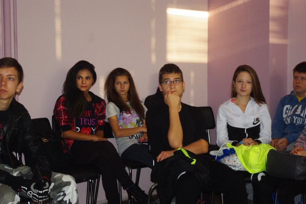 ПГ “Иван Хаджиенов” участник в инициативата на УНИЦЕФ