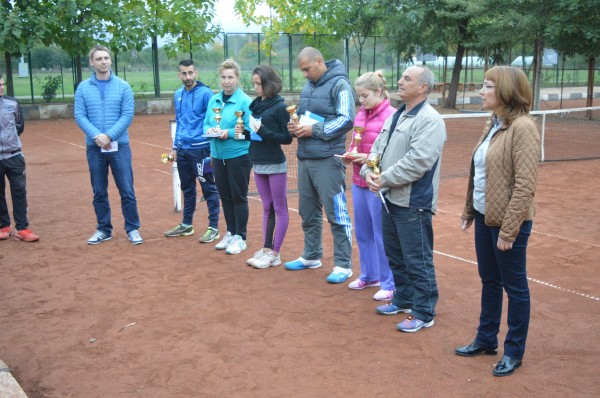 ГЕРБ-Казанлък награди победителите в двудневния спортен празник