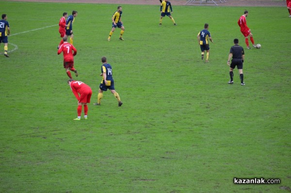 Розите врътнаха реми с Димитровград (снимки)