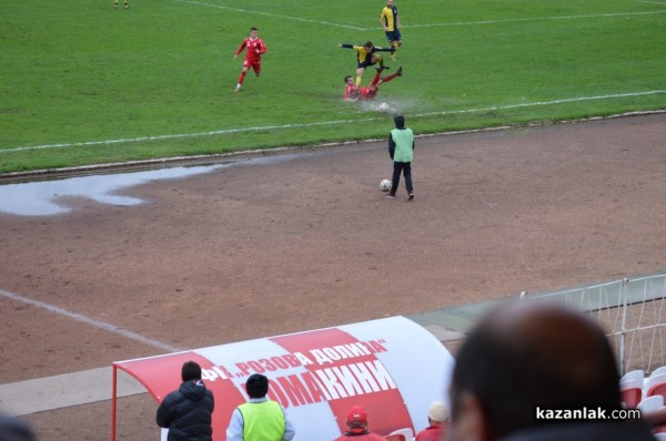 Розите врътнаха реми с Димитровград (снимки)