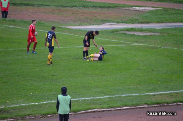 Розите врътнаха реми с Димитровград (снимки)