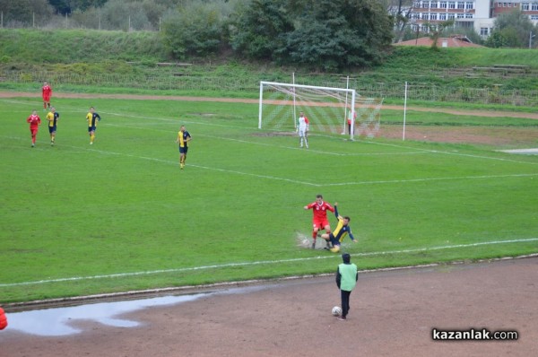 Розите врътнаха реми с Димитровград (снимки)