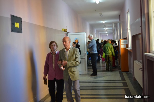 21% от избирателите в Казанлък минаха през урните до обяд