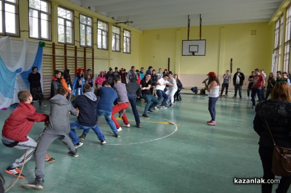 Парти шоу в Механото