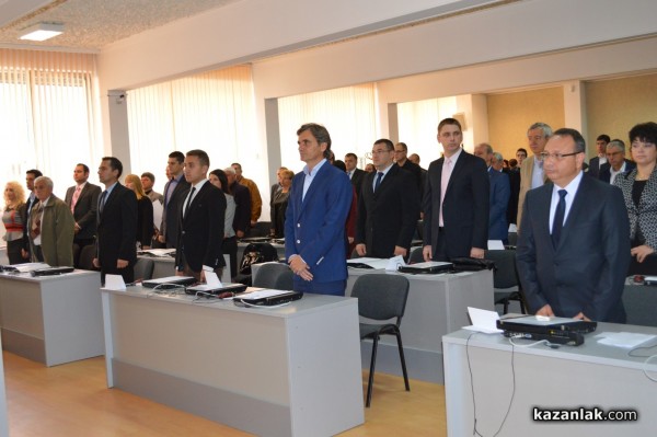 Старейшините Дочев, Ибушев и Влайков съветваха новите старейшини в Общинския съвет