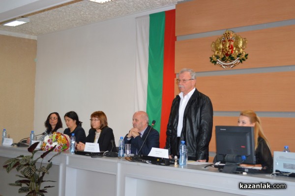 Старейшините Дочев, Ибушев и Влайков съветваха новите старейшини в Общинския съвет