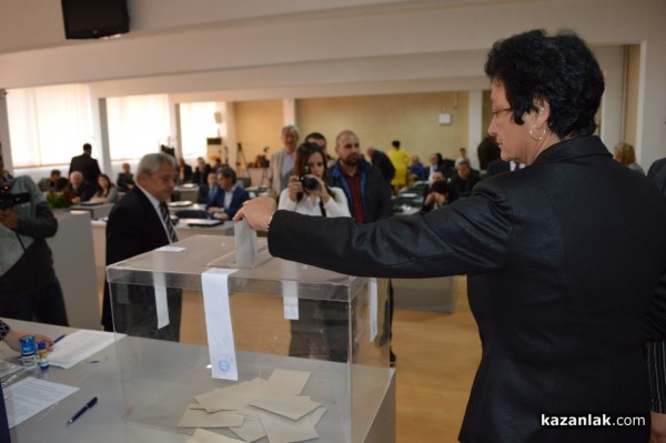 Старейшините Дочев, Ибушев и Влайков съветваха новите старейшини в Общинския съвет