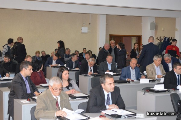 Старейшините Дочев, Ибушев и Влайков съветваха новите старейшини в Общинския съвет