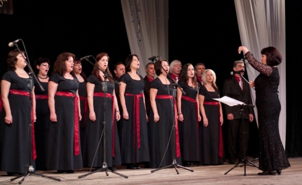 Общ концерт на НЧ „Възродена Искра - 2000” и Военен клуб за Деня на християнското семейство