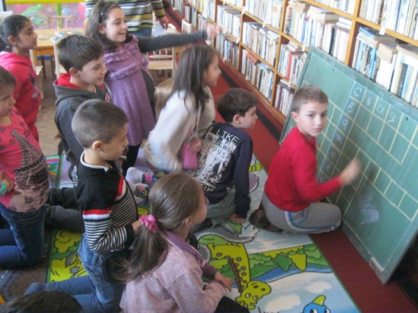 Децата на Копринка празнуваха Деня на християнското семейство