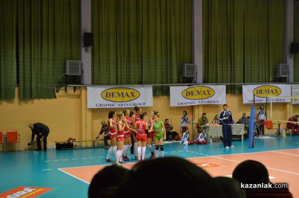 Голям мач в Казанлък! Розите бяха на косъм да обърнат ЦСКА