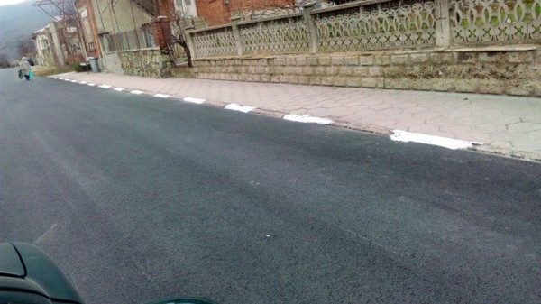 Почистиха Шипка в Деня на християнското семейство