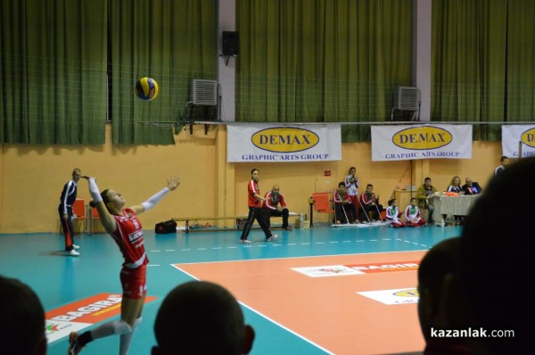 Голям мач в Казанлък! Розите бяха на косъм да обърнат ЦСКА