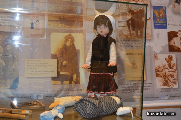 Играчки от миналото представя Историческият музей