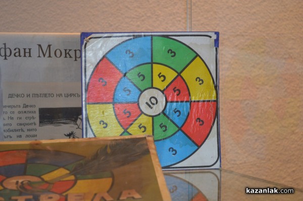 Играчки от миналото представя Историческият музей