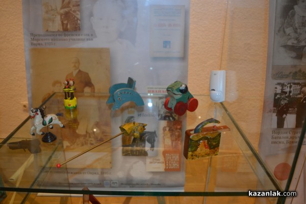 Играчки от миналото представя Историческият музей