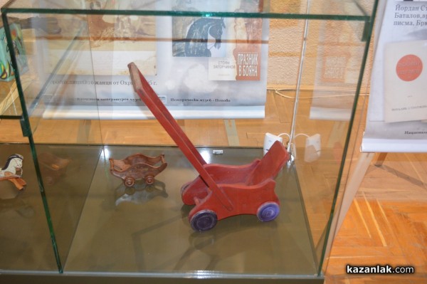 Играчки от миналото представя Историческият музей