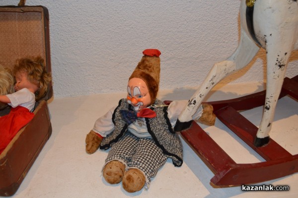 Играчки от миналото представя Историческият музей