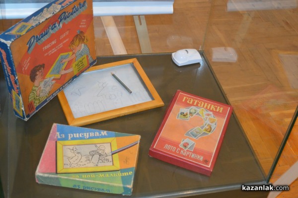 Играчки от миналото представя Историческият музей