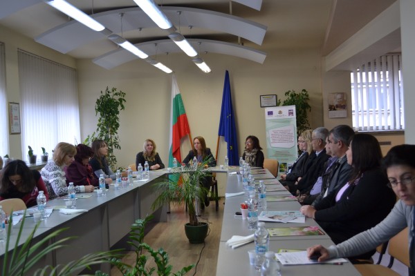 Община Казанлък проведе заключителна пресконференция по проект