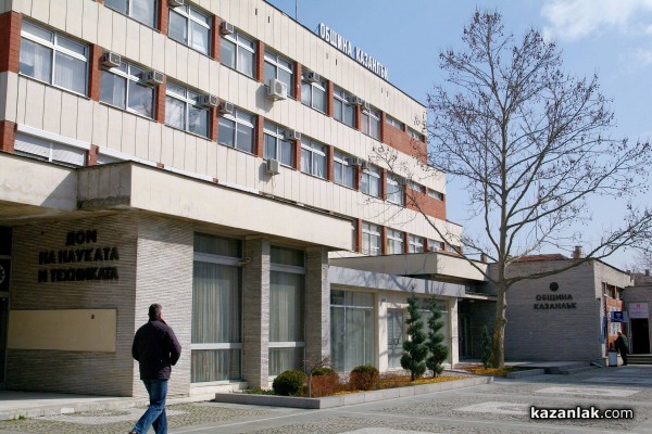 Спецотдел по строителен надзор създава кметът Галина Стоянова / Новини от Казанлък