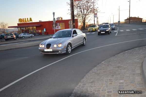 Отново многоброен протест в Казанлък срещу увеличението на винетките
