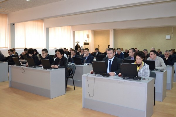 Общински съвет - гр. Казанлък прие 40 от 43-и точки в дневния ред на Заседание №3