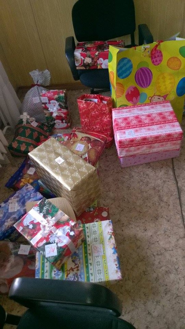 С подаръци за 113 деца приключи „Акция Дядо Коледа 2015”